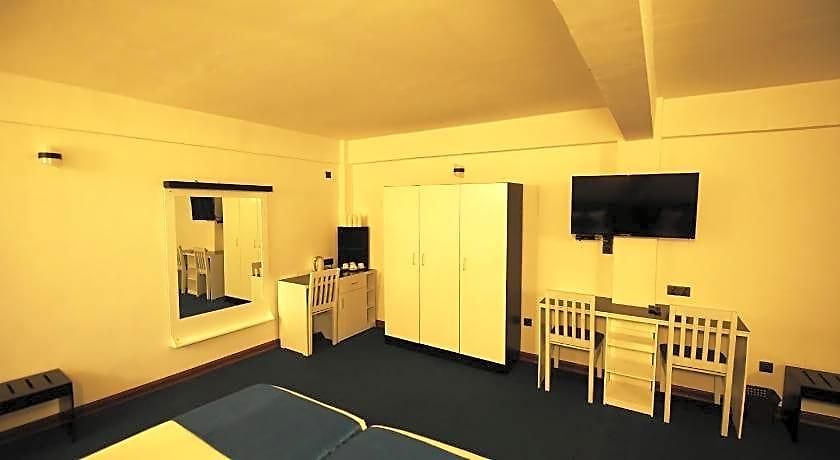 Hotel Single Tree Mount 4*