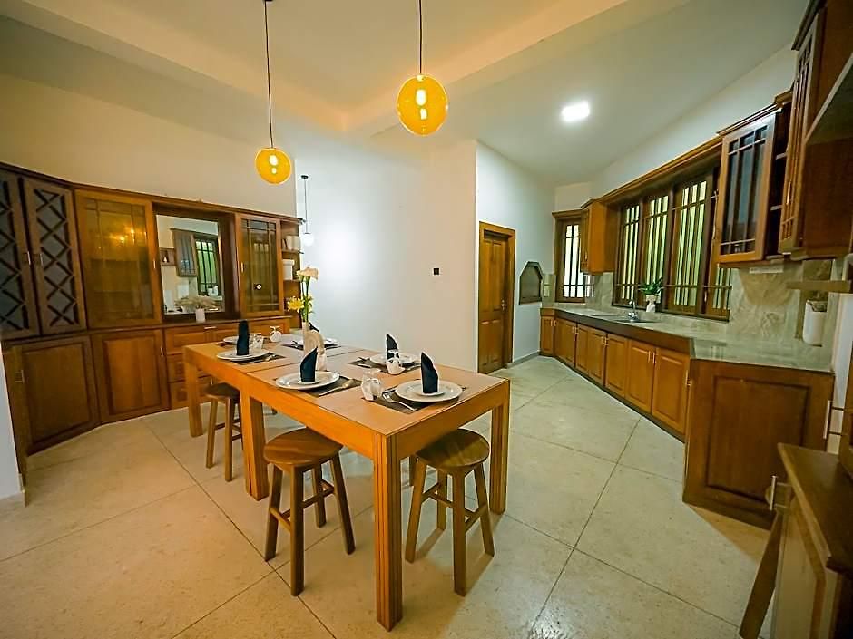 Omenco Hotel