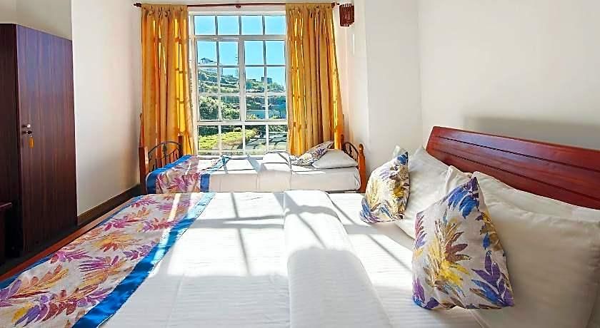 Hotel Aaradhya 4*