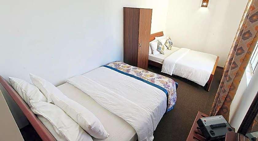 Aaradhya Hotel 4*