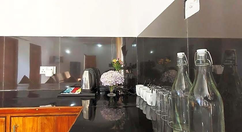 Aaradhya Hotel Nuwara Eliya