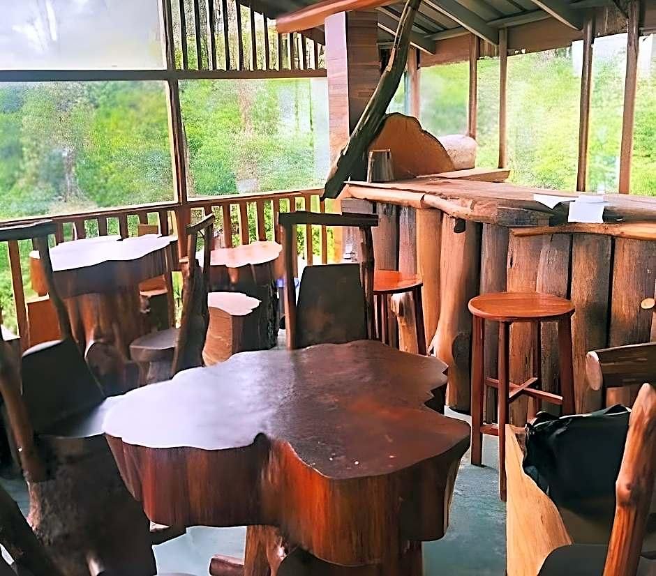 Thalagala Oya & Restaurant Nuwara Eliya