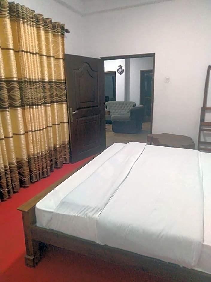 Thalagala Oya & Restaurant