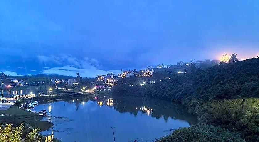 Rich Nuwara Eliya