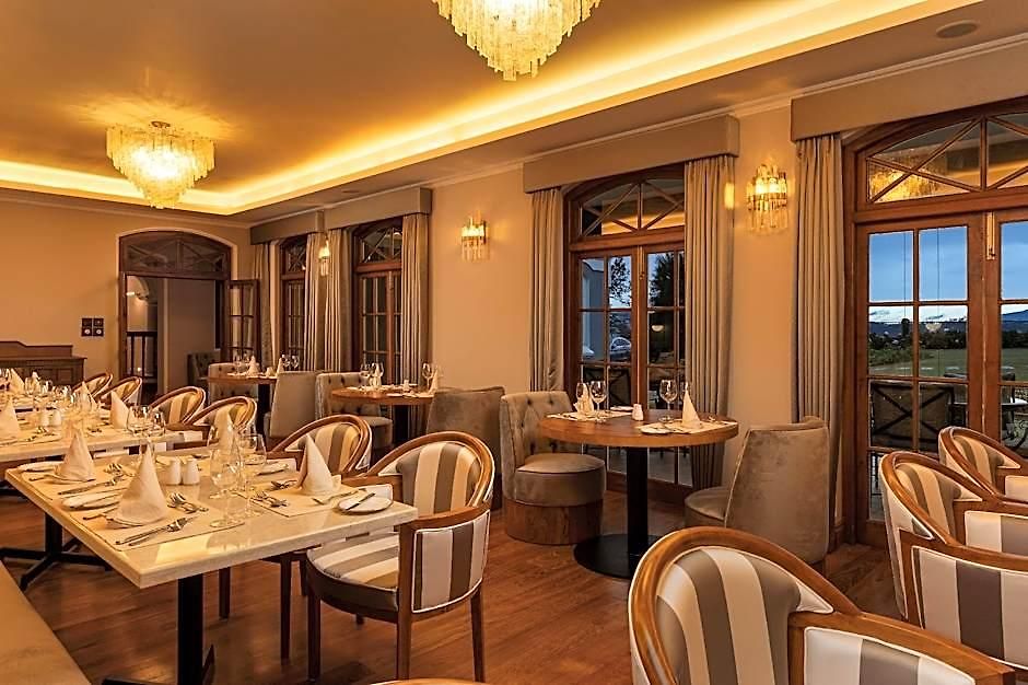 The Bellwood Manor 5*