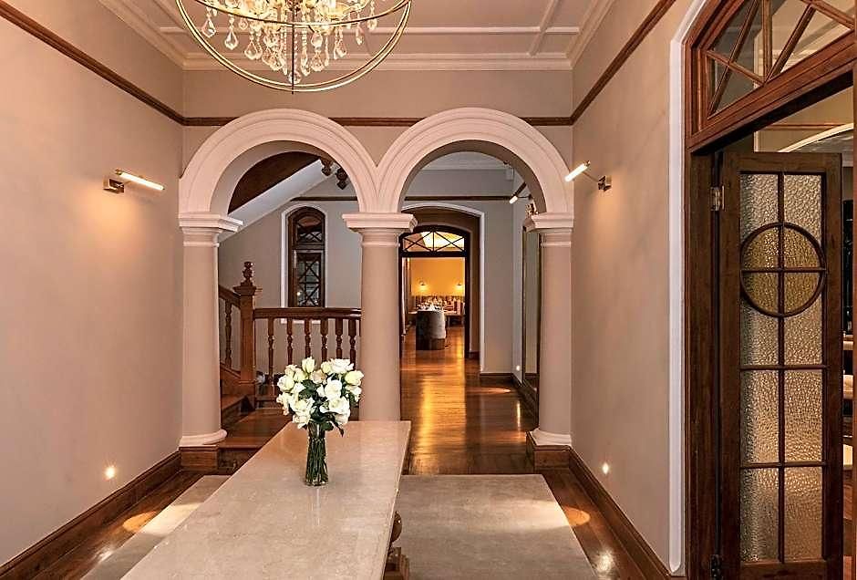 The Bellwood Manor Hotel 5*
