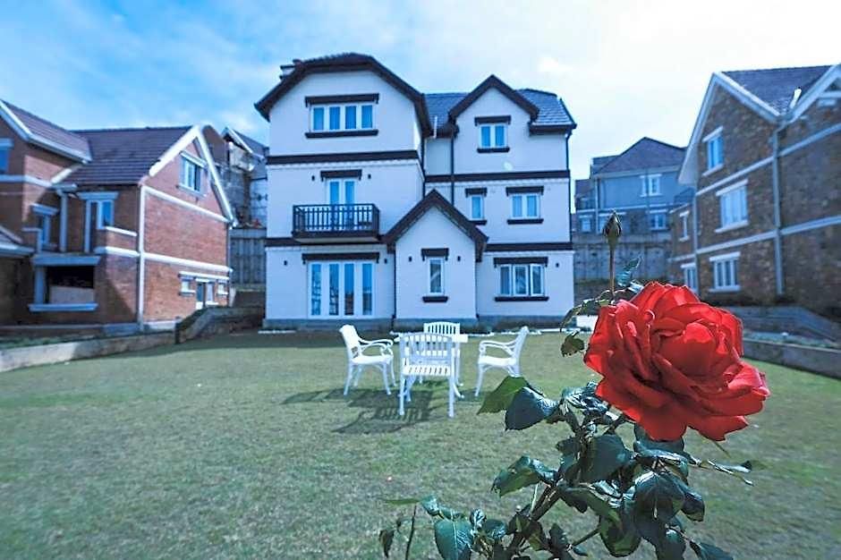 Hotel Ftratford - Nuwara Eliya