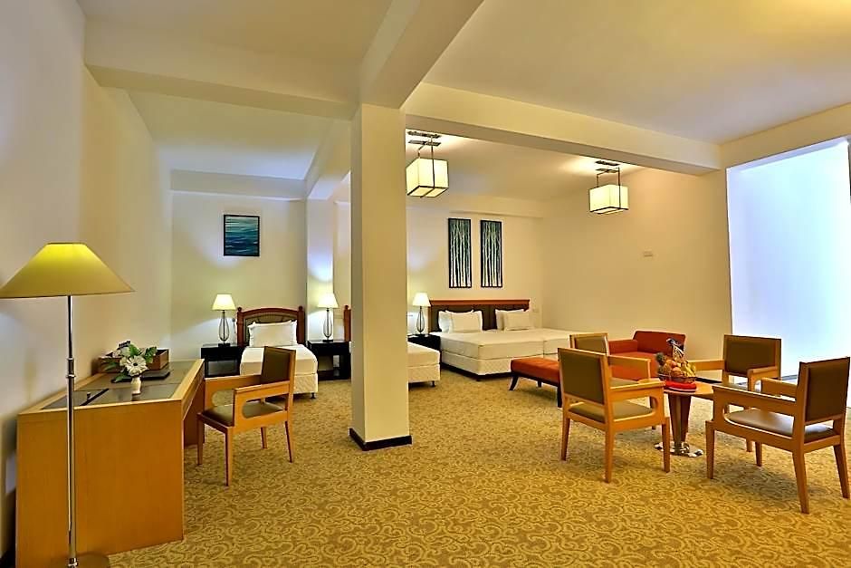 Ashford Hotel