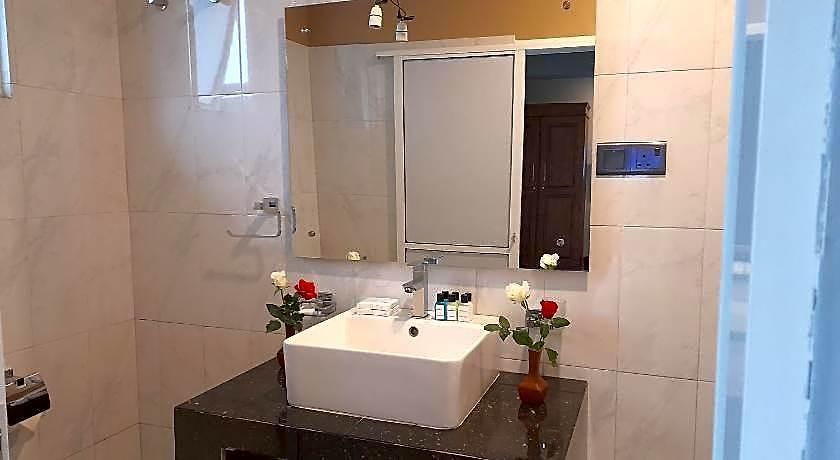 Tea Mount Forest Hotel 3*