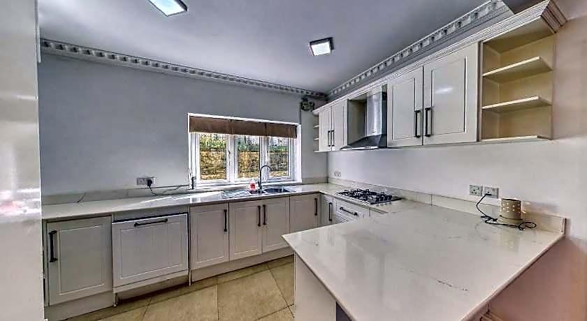 Ftratford - 2* Nuwara Eliya