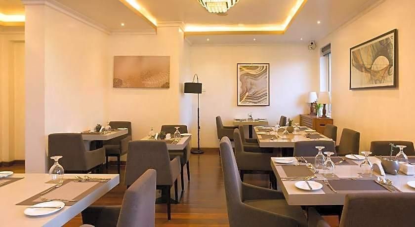 Grand Turf 5* Nuwara Eliya