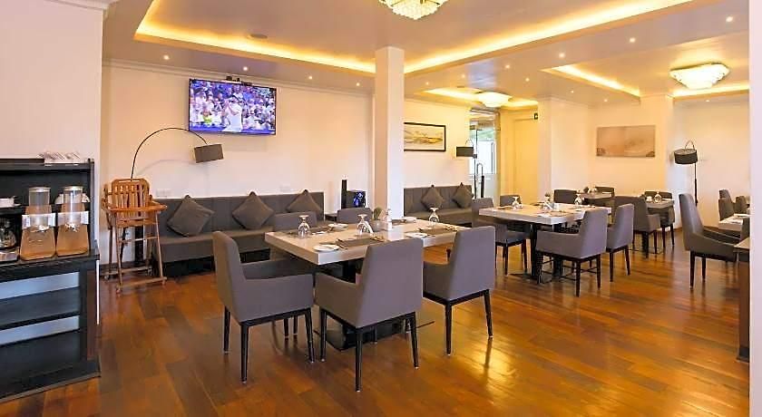 Hotel Grand Turf Nuwara Eliya