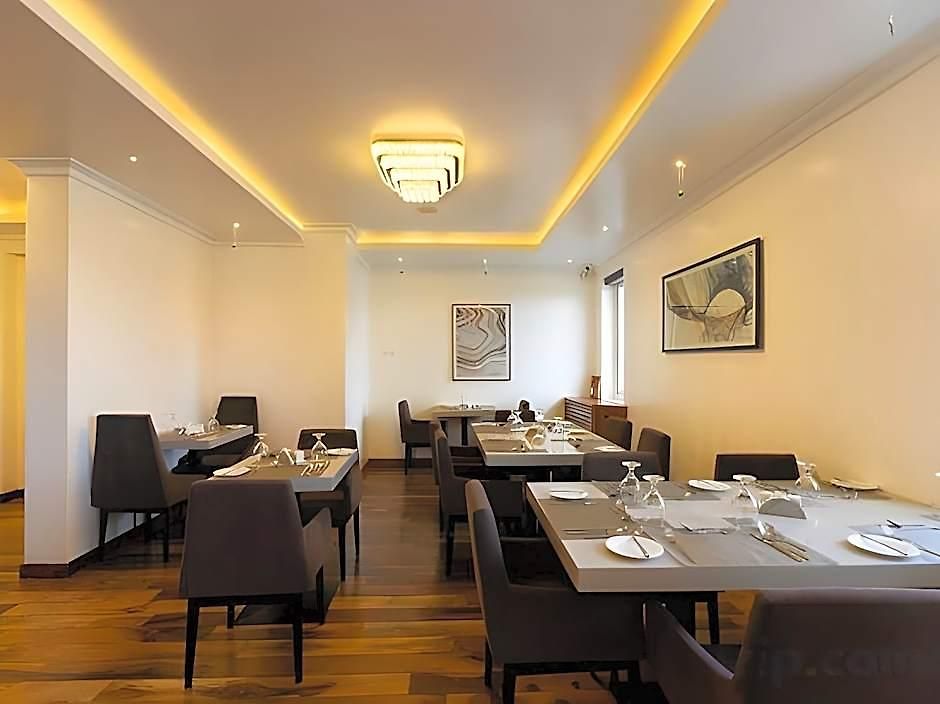 Grand Turf Nuwara Eliya