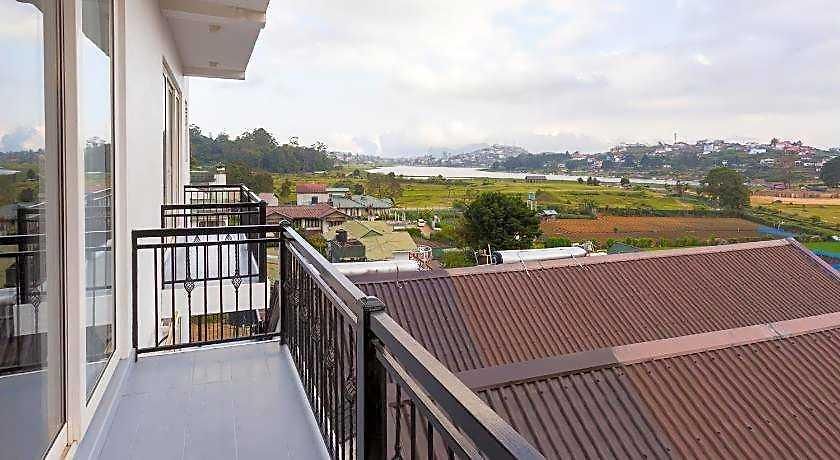 Hotel Grand Turf Nuwara Eliya