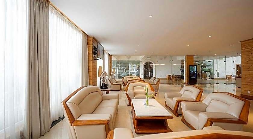 Araliya Red - Hotel Nuwara Eliya