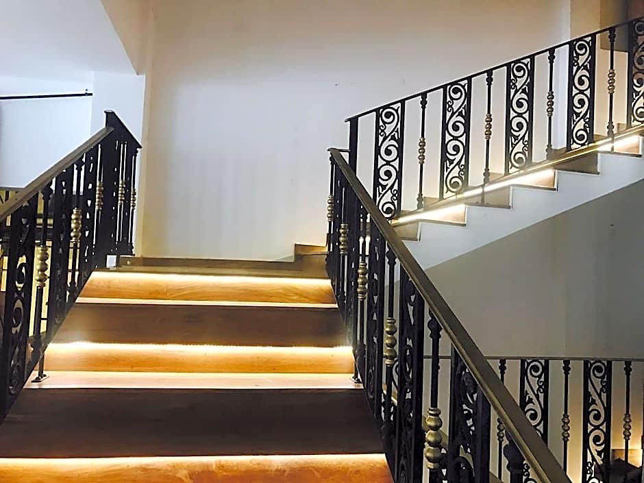 Ashford Hotel