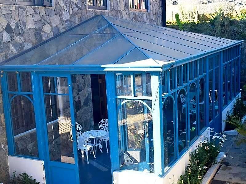 Daffodils Hotel 2*
