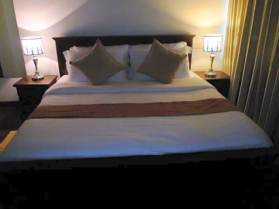 Daffodils Hotel 2*