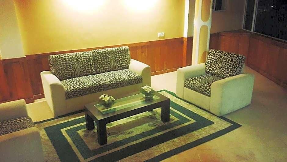 The Queensburry Hotel 4*
