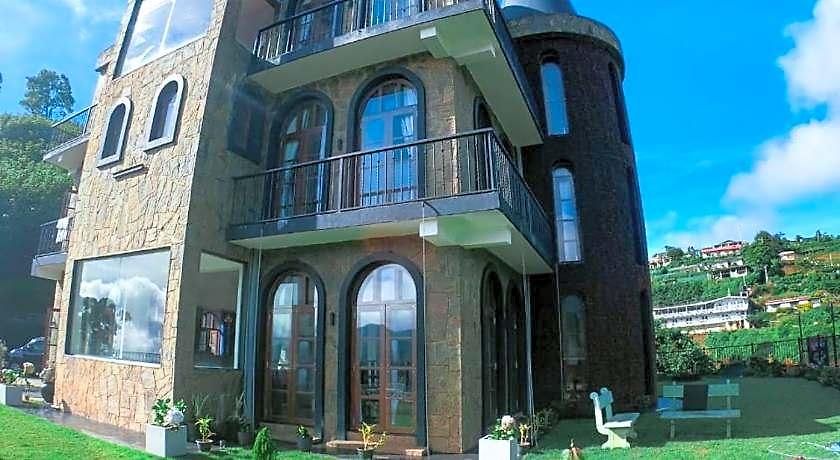 Hotel The Wind Castle Nuwara Eliya