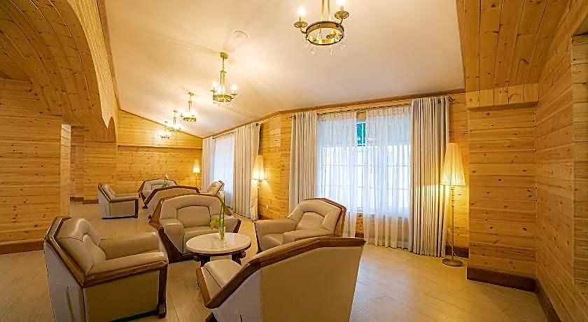 Hotel Araliya Red -