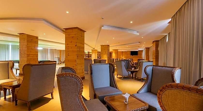 Araliya Red -