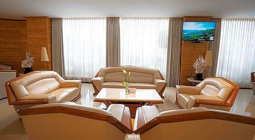 Araliya Red - 4*