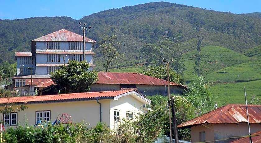 The Train View Bed & Breakfast Nuwara Eliya