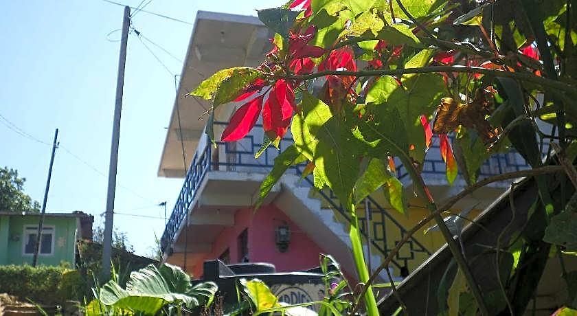 The Train View Bed & Breakfast Nuwara Eliya