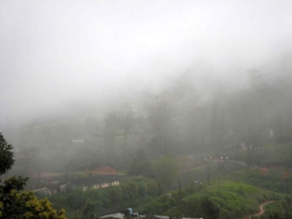 The Train View 3* Nuwara Eliya