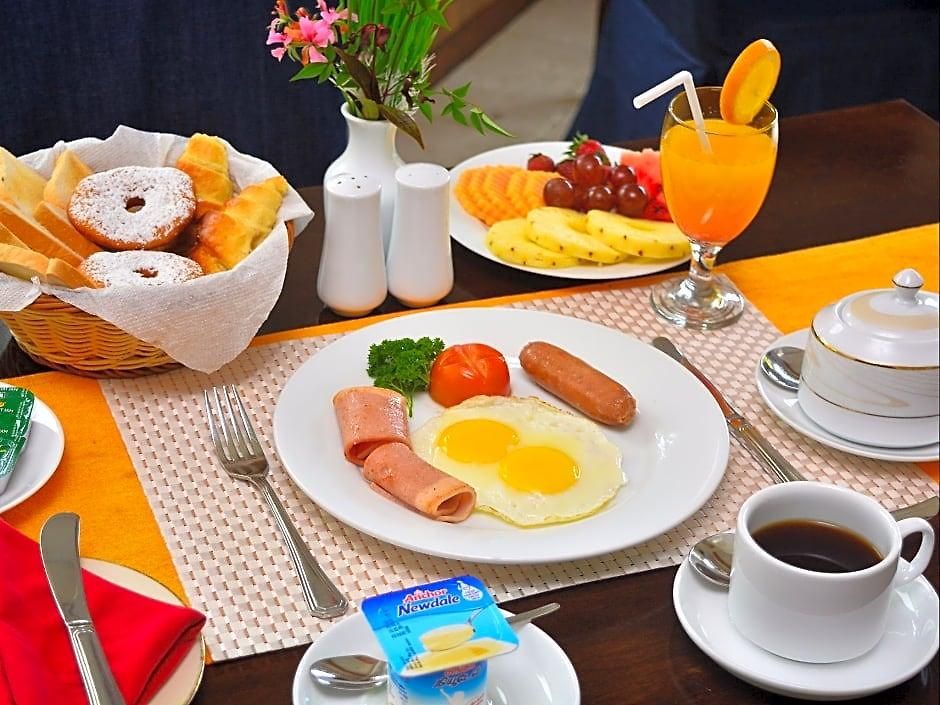 Hotel Unique 3*