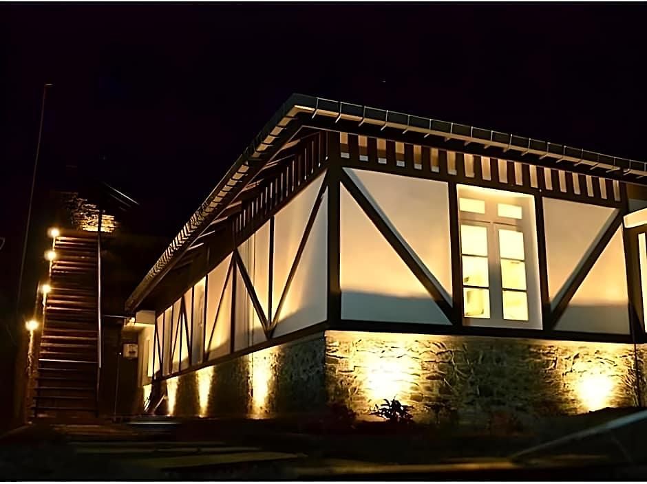 26. Loversleap Bed & Breakfast