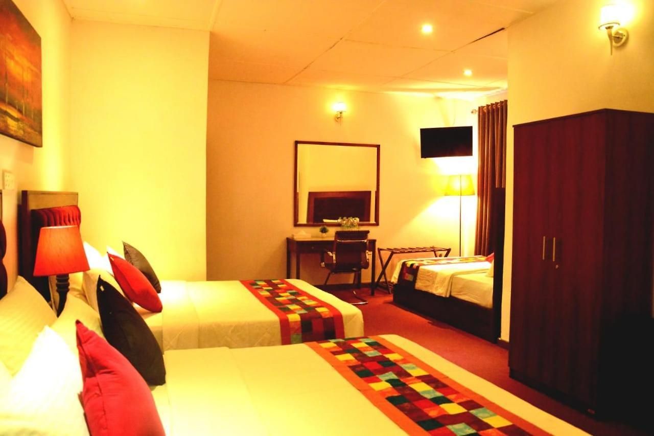 The Rosedale Grand * Nuwara Eliya
