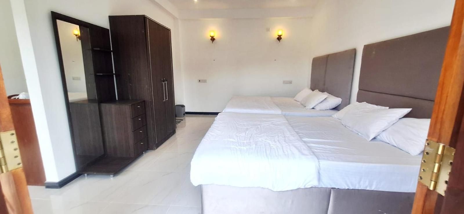 Royal Horizon Hotel