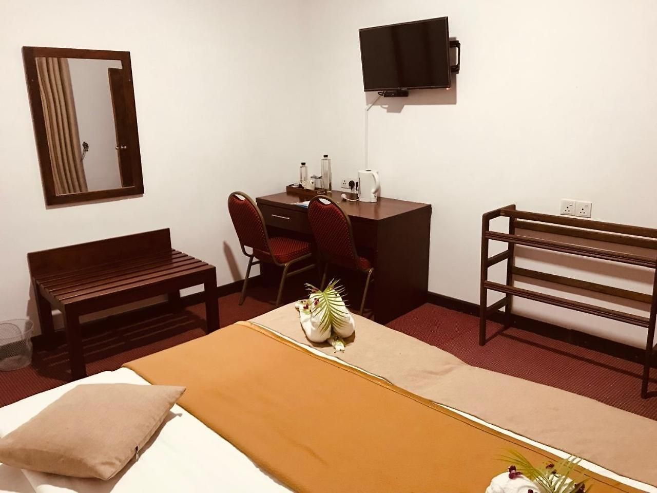 Hotel Marigoldhome And Restaurant *