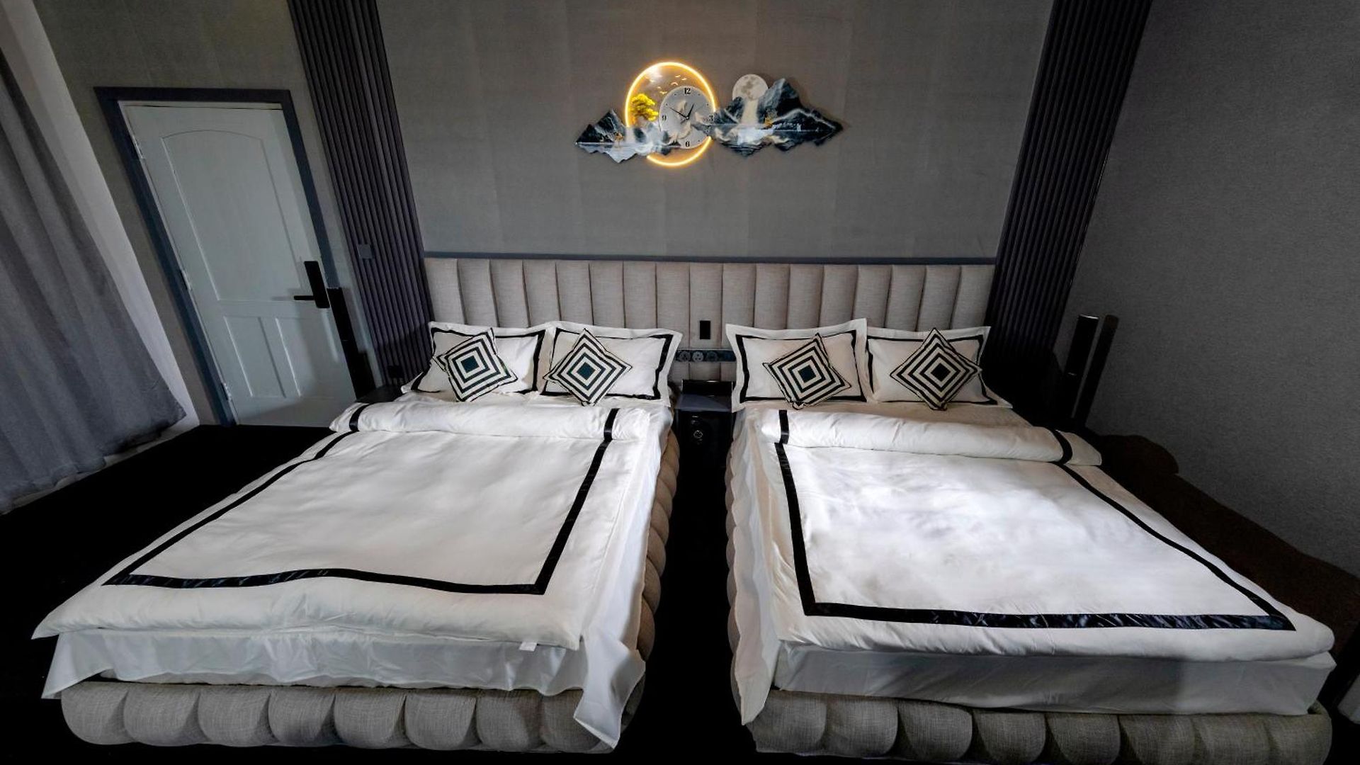 Mahaeliya Rock Castle - Luxury Nuwara Eliya