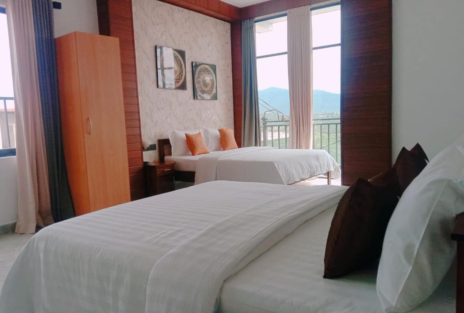 Falcon View Hotel Nuwara Eliya