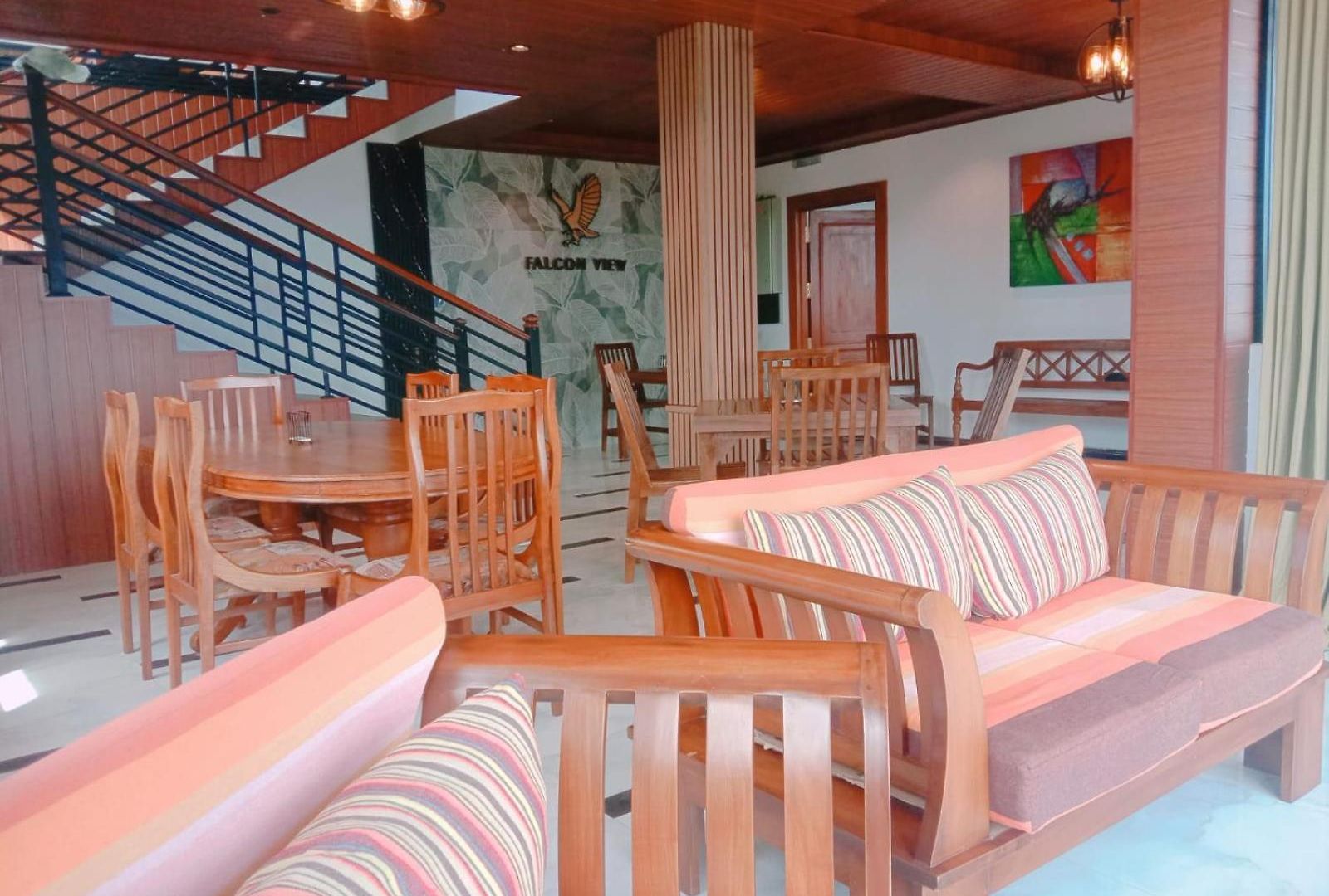 Falcon View Hotel Nuwara Eliya