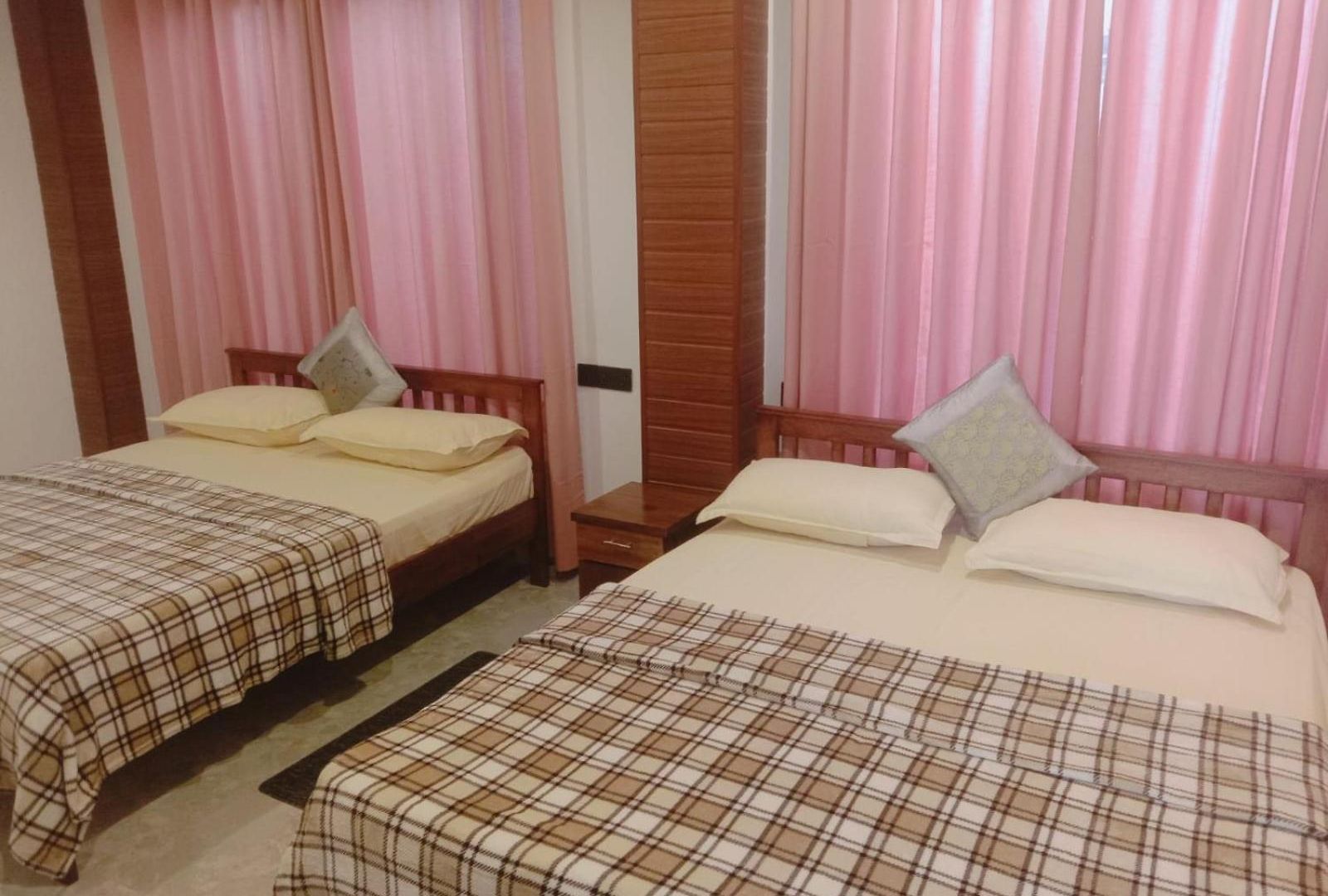 Falcon View Hotel