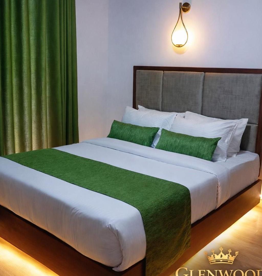 Glenwood, Hotel *