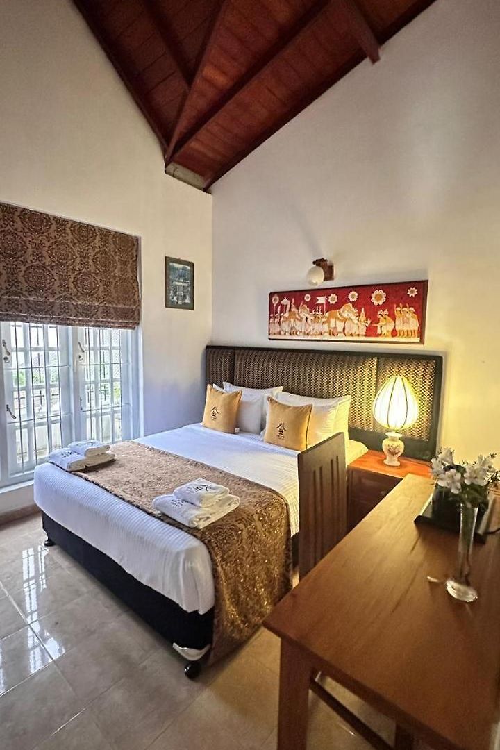 Lunka Hotel