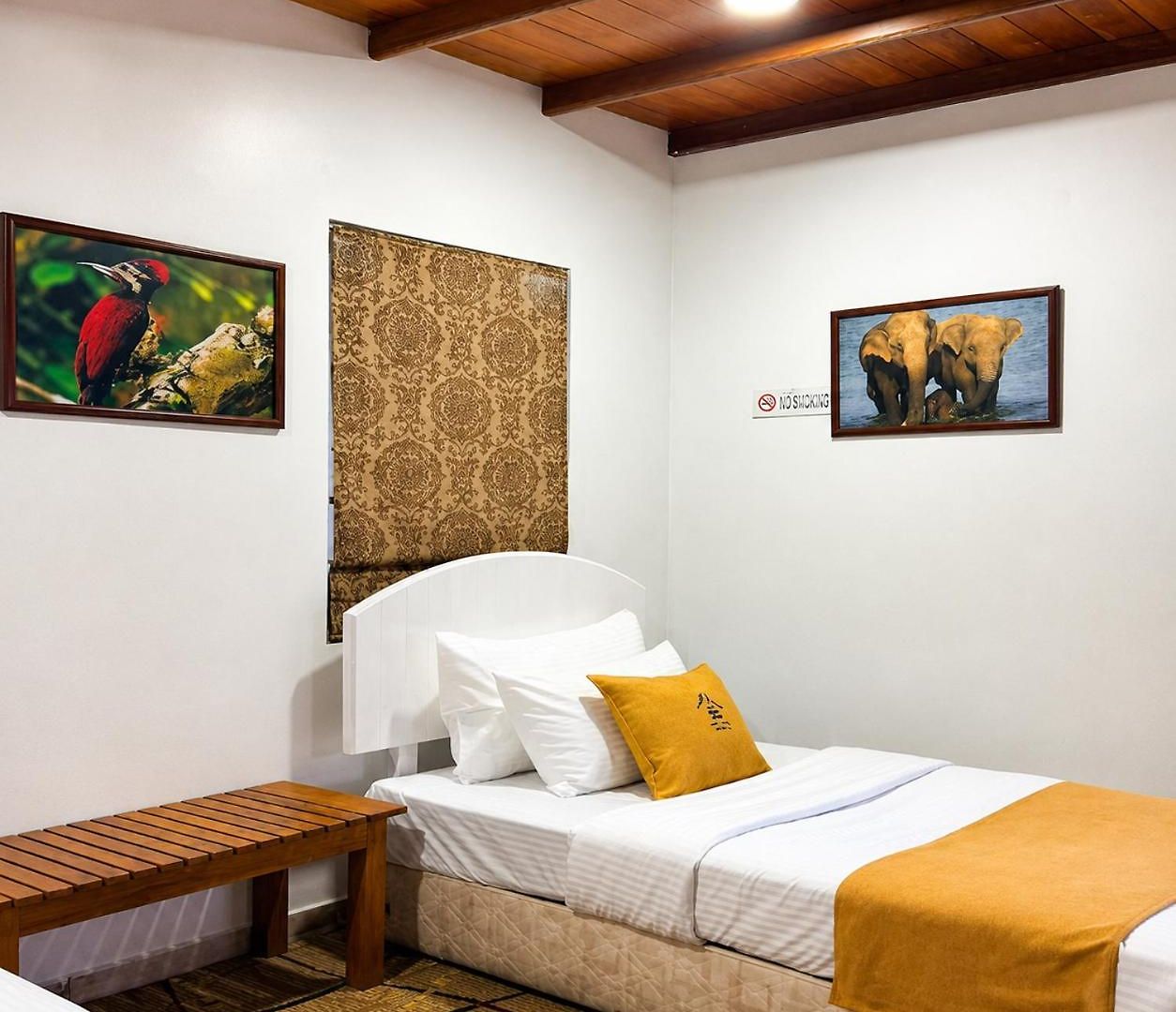 Lunka Hotel