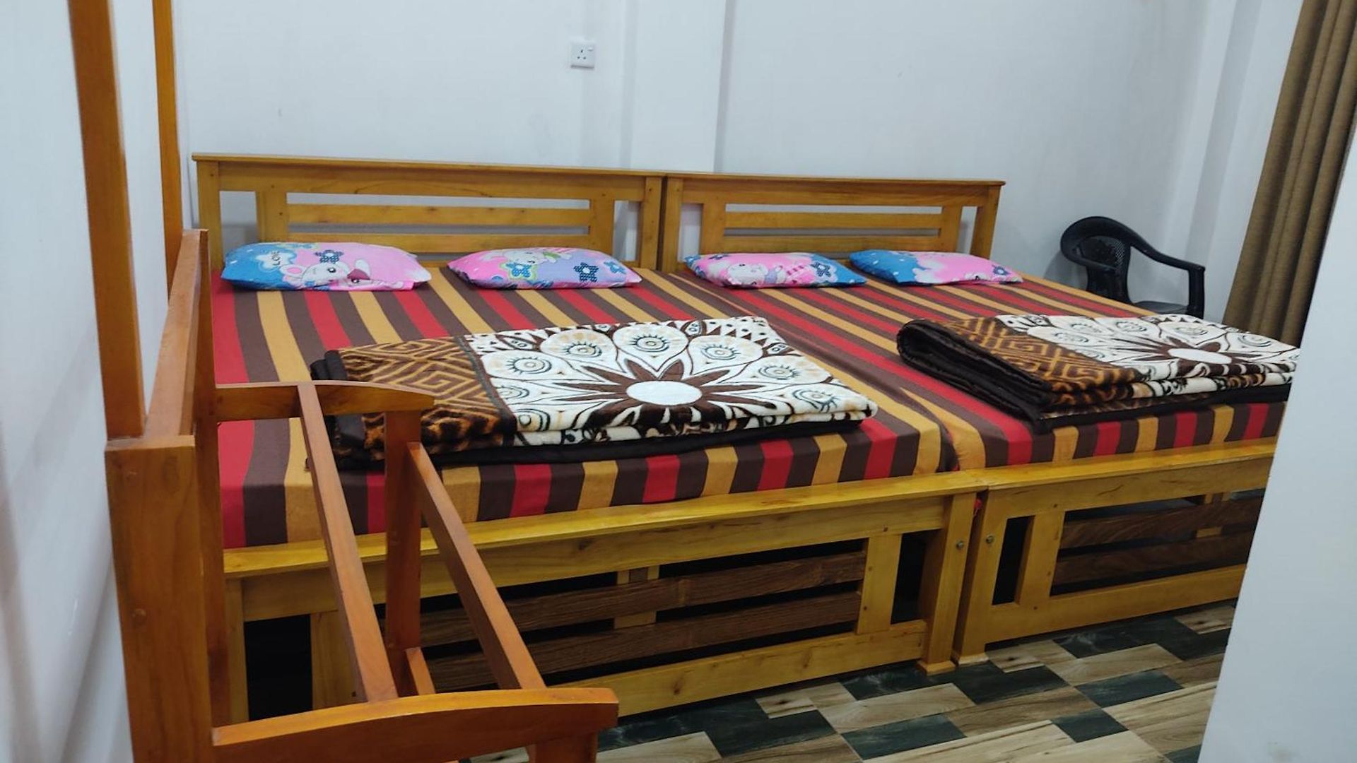 Guest house Ceylon Guest *
