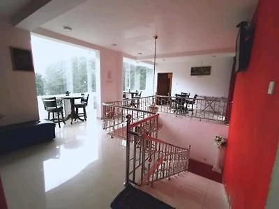 Breeze Mahagedara * Nuwara Eliya