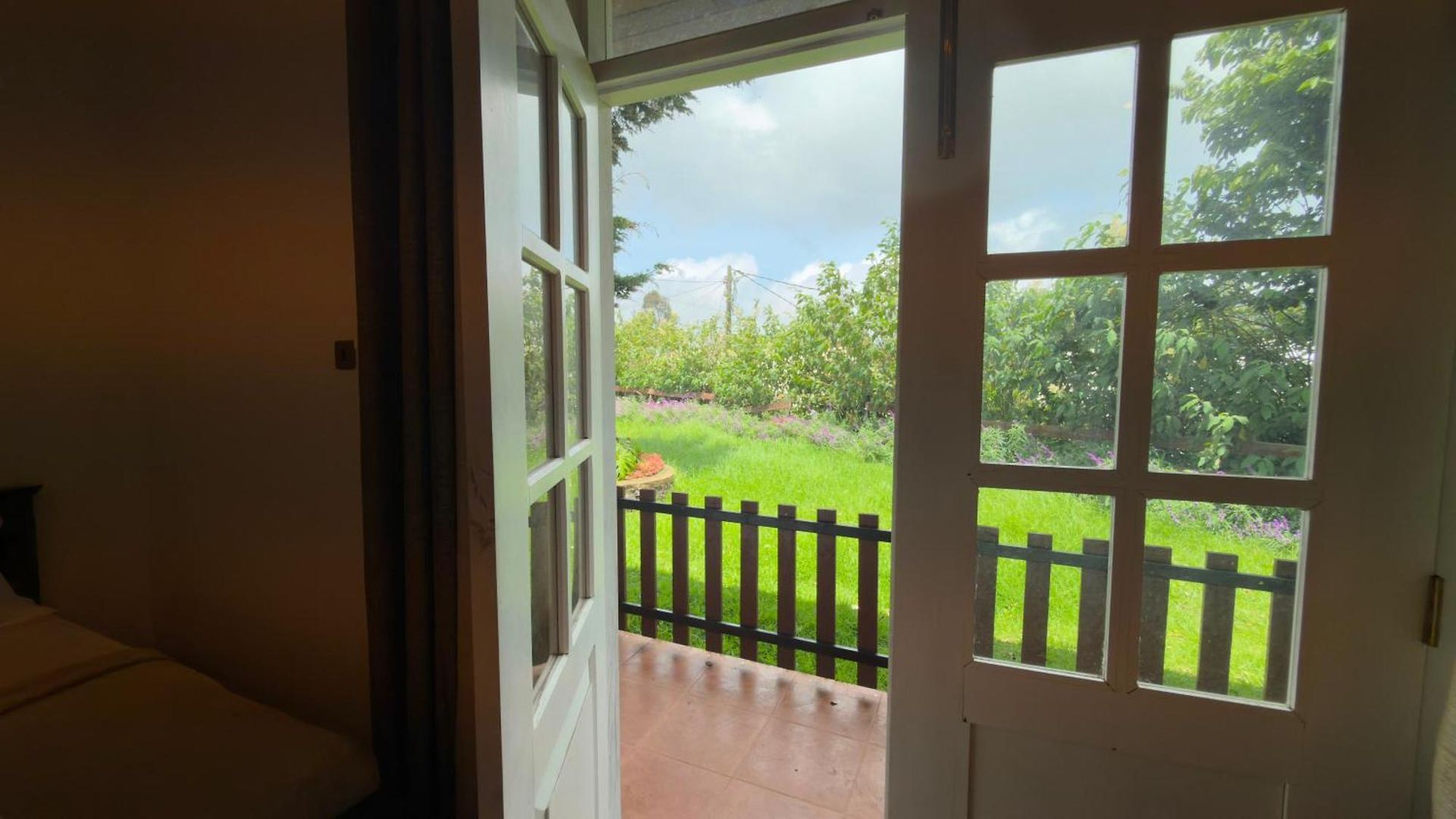 Guest house The Adisham *