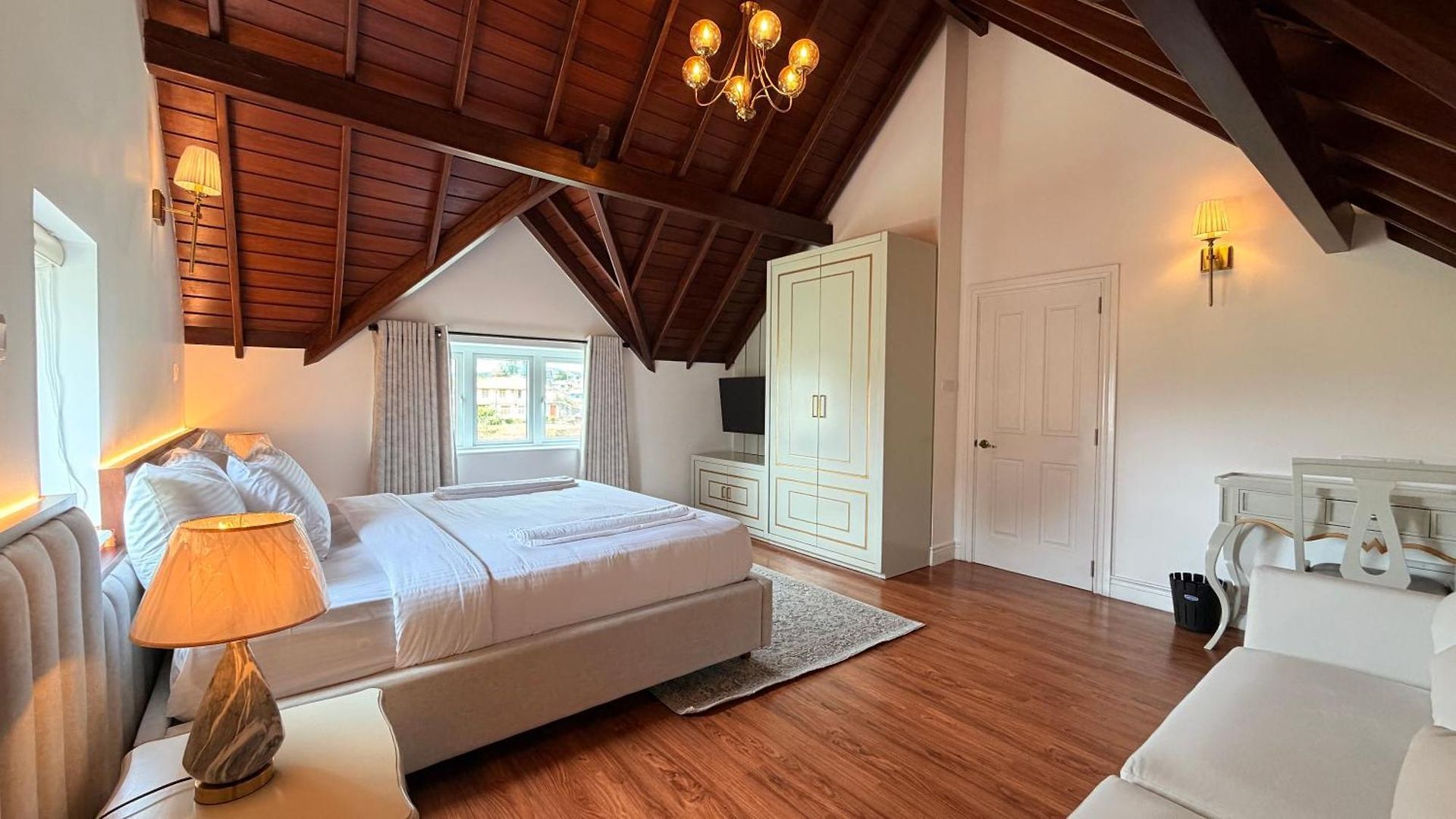 Highfield - Cel Homestay