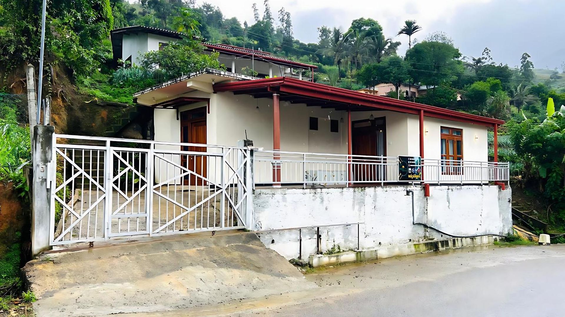 Villa Mandaram Nuwara Sunset *