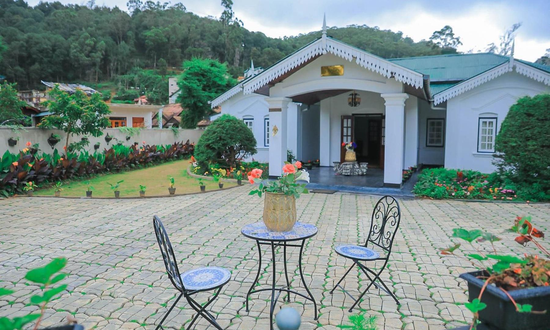 Elysian Hills Heritage In 4*