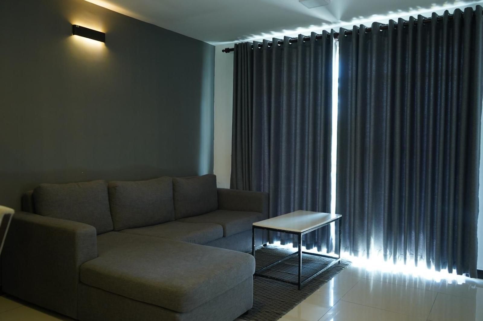 Breeze By Infinity Apartment *