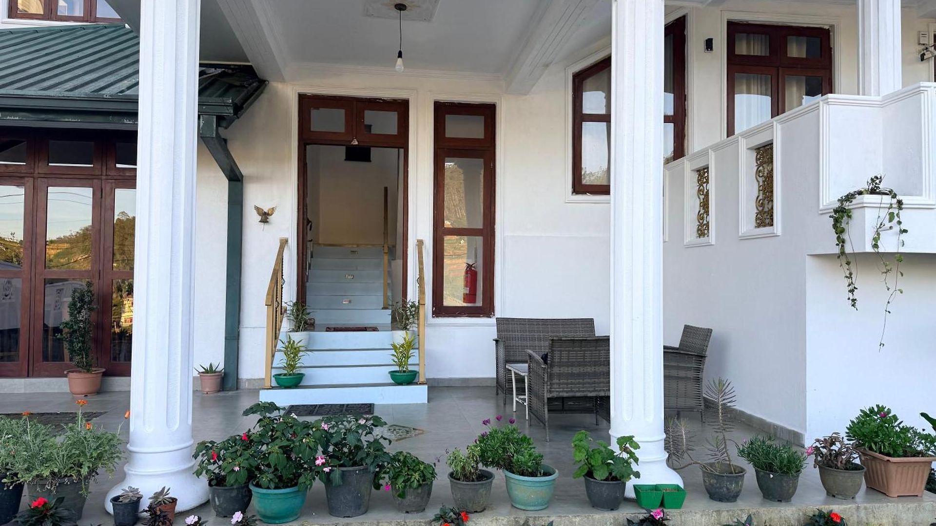 Hotel Drizzle Ridge Nuwara Eliya